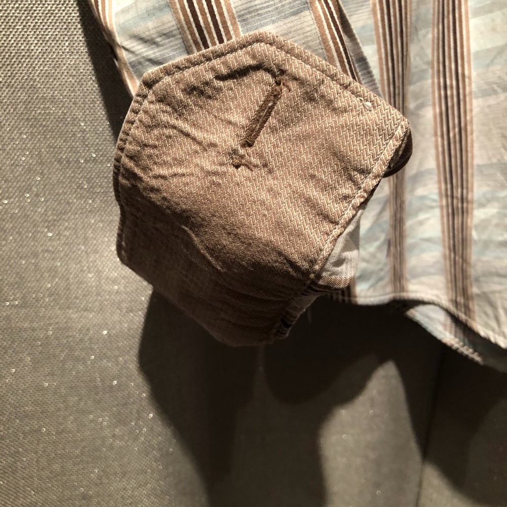 EUC BUGATCHI button down - Picture 2 of 8